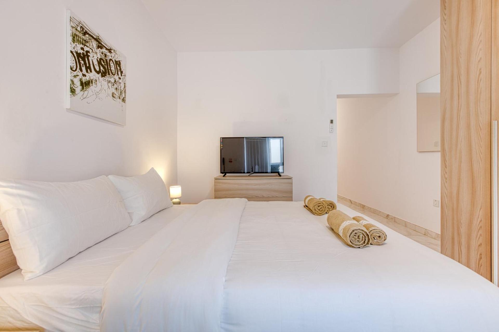 New In Apartment